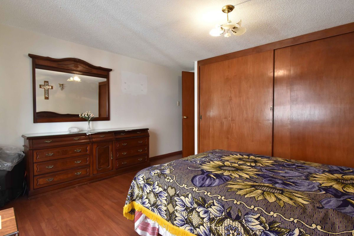 12Departamento en Sánchez Azcona #1626