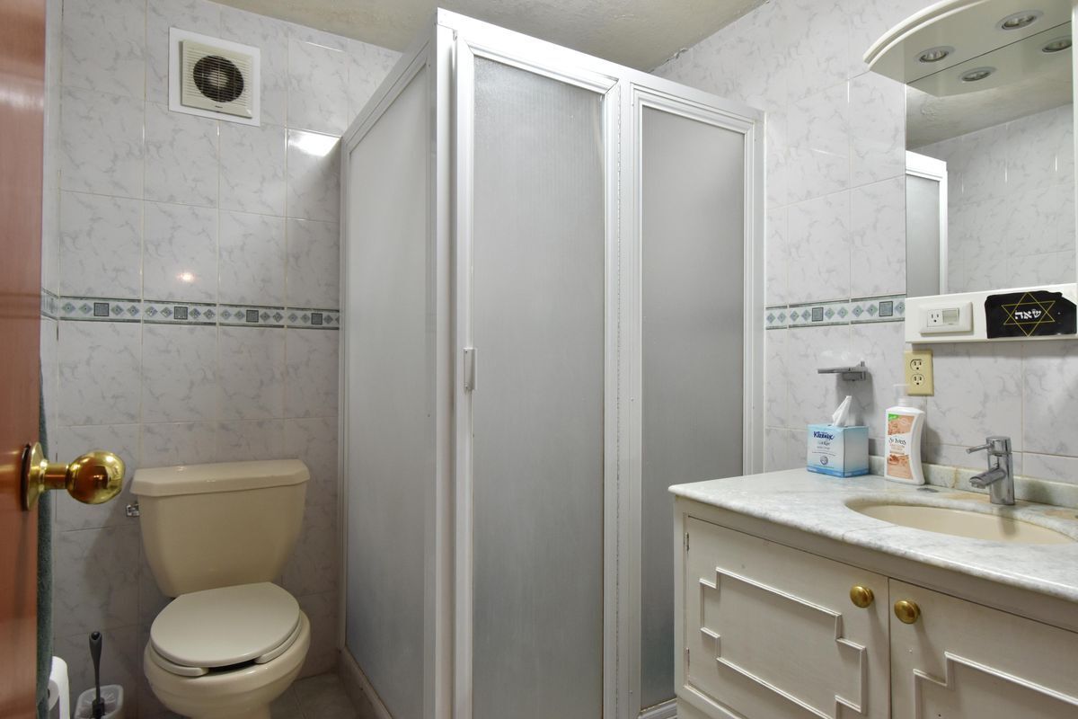 16Departamento en Sánchez Azcona #1626