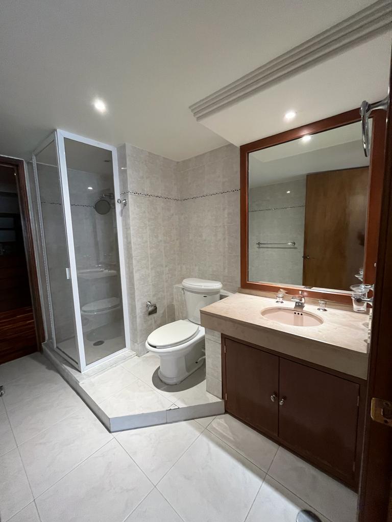 17DEPARTAMENTO DE LUJO EN VENTA LOMAS DE VISTA HERMOSA