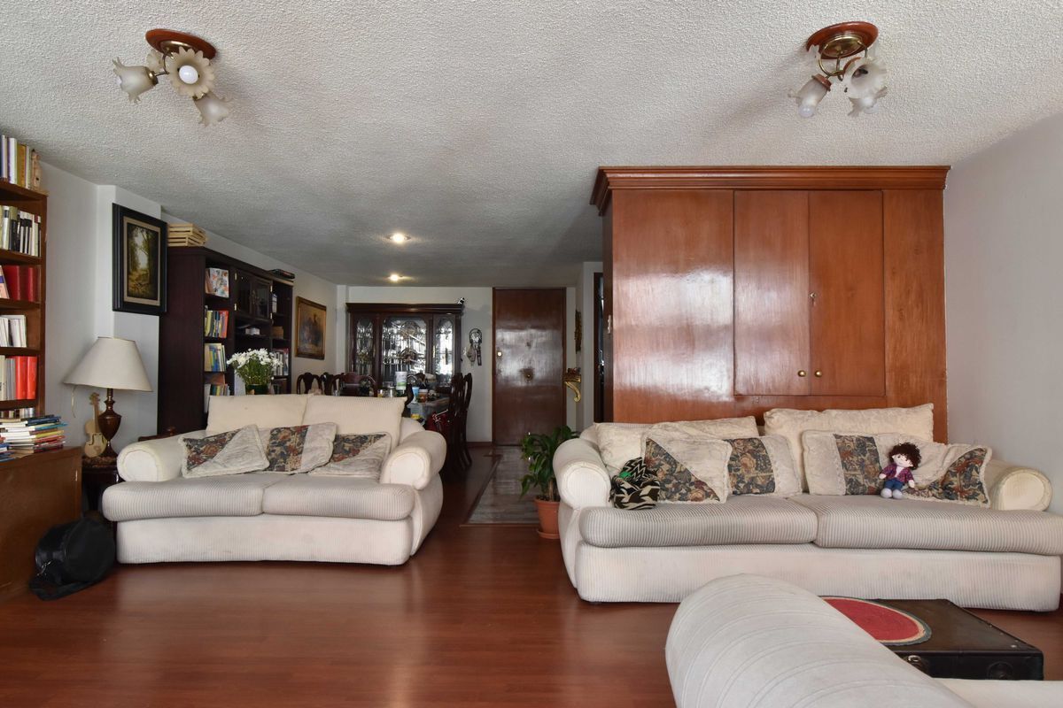 18Departamento en Sánchez Azcona #1626
