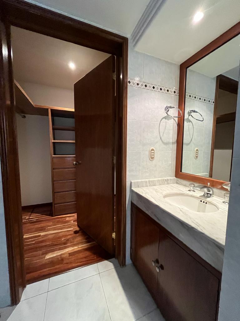 20DEPARTAMENTO DE LUJO EN VENTA LOMAS DE VISTA HERMOSA