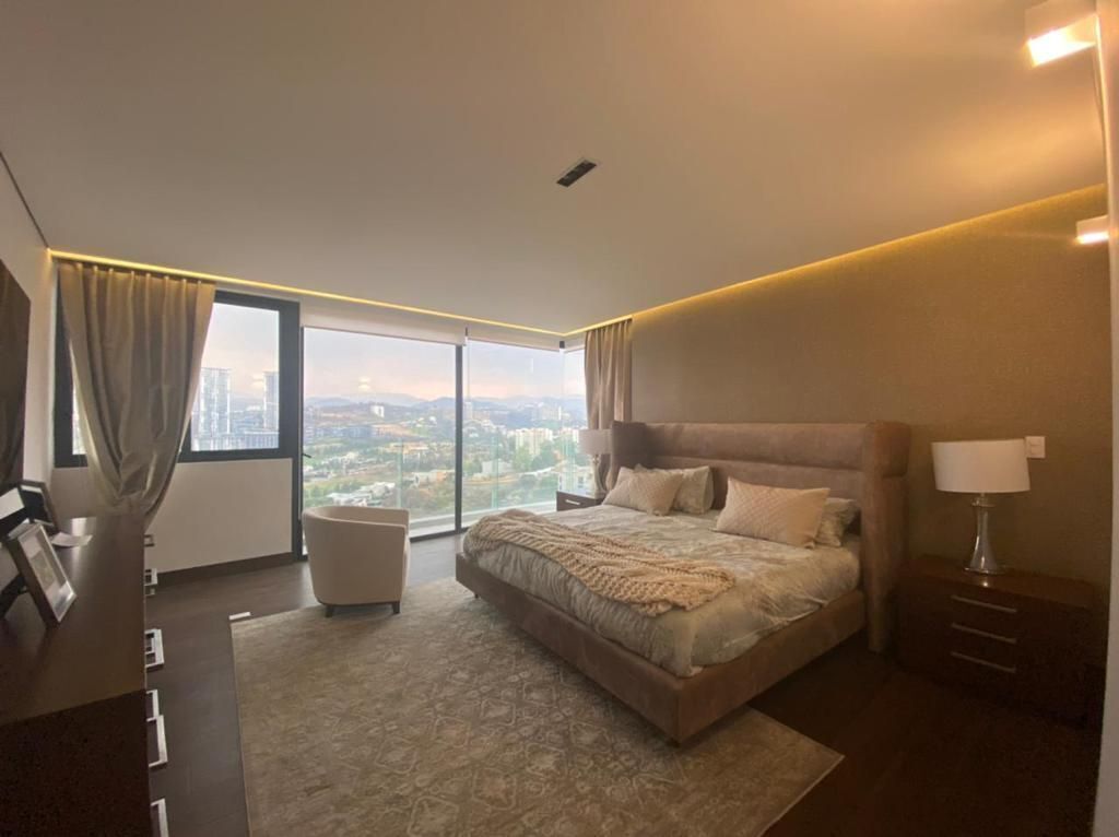 20Departamento en Bosque Real, Huixquilucan
