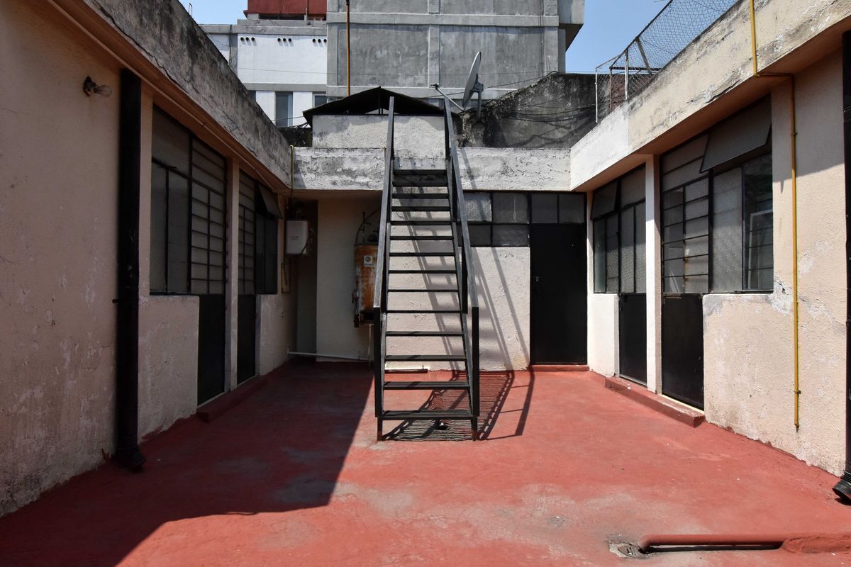 4Departamento en Sánchez Azcona #1626